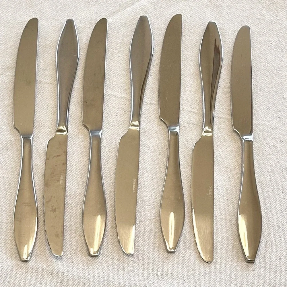 Oneida Comet 39 Piece Stainless Flatware Set Service for 8 Nearly Complete